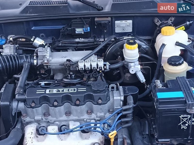 Седан Daewoo Lanos 2005 в Попельне