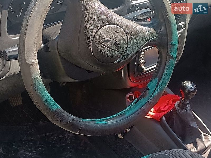Седан Daewoo Lanos 2003 в Делятині