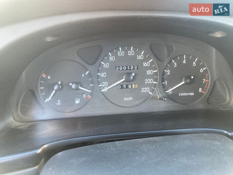 Седан Daewoo Lanos 2005 в Харькове
