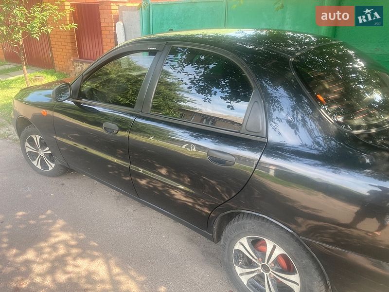 Седан Daewoo Lanos 2008 в Нежине