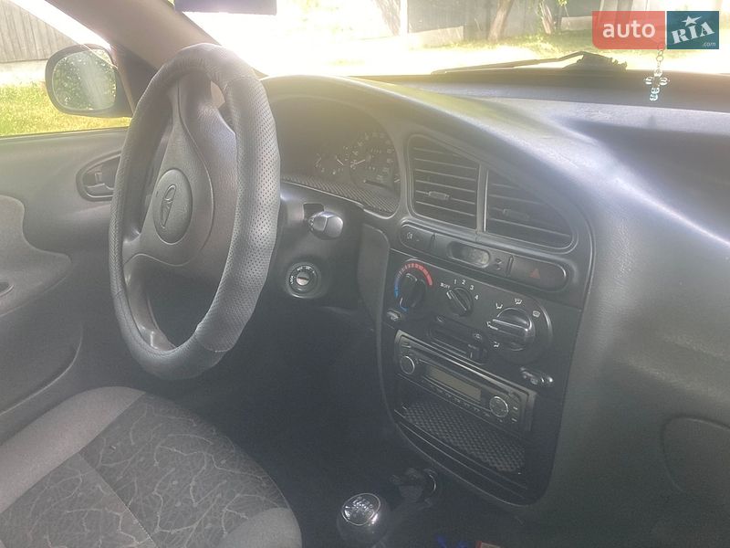 Седан Daewoo Lanos 2008 в Нежине