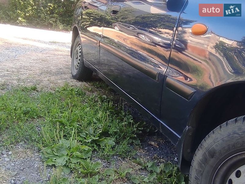 Седан Daewoo Lanos 2005 в Полтаві