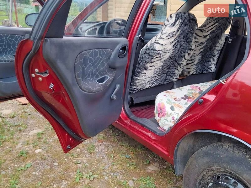 Седан Daewoo Lanos 2003 в Турке