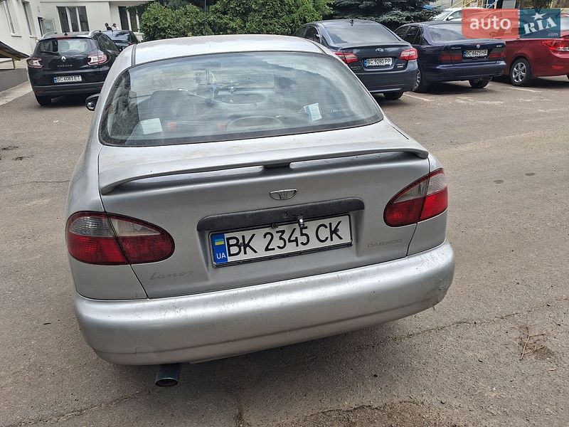 Седан Daewoo Lanos 2008 в Львові