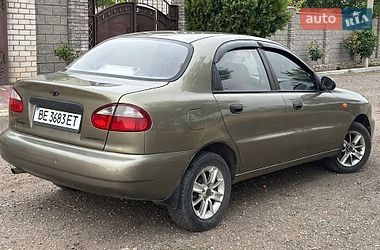 Седан Daewoo Lanos 2004 в Миколаєві