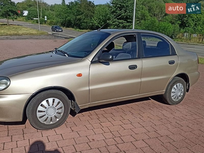 Седан Daewoo Lanos 2008 в Трускавці