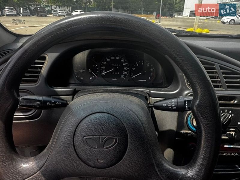 Седан Daewoo Lanos 2002 в Харкові фото 11 Седан Daewoo Lanos 2002 в Харкові