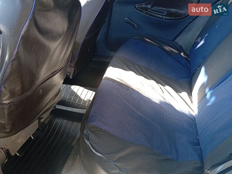 Седан Daewoo Lanos 2006 в Краснограді