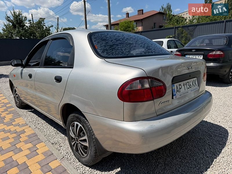 Седан Daewoo Lanos 2002 в Запорожье