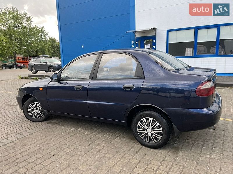 Седан Daewoo Lanos 2006 в Львове