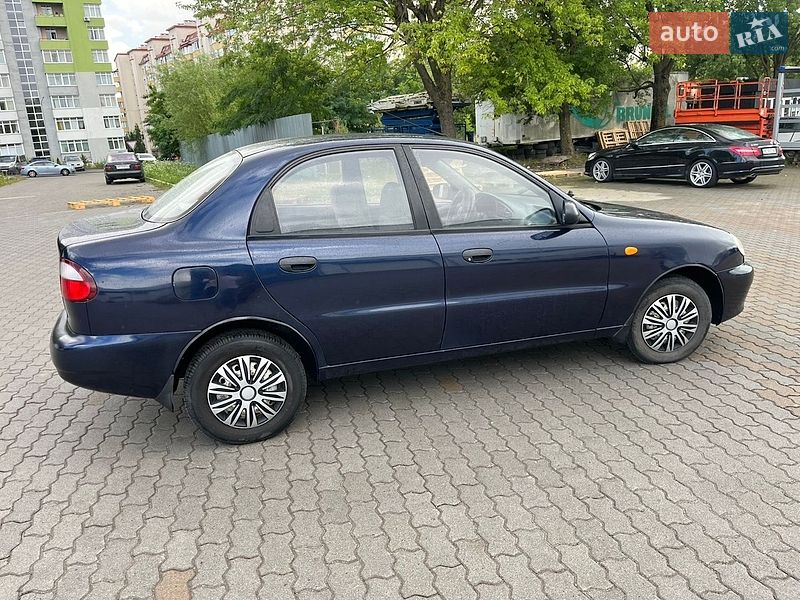 Седан Daewoo Lanos 2006 в Львове