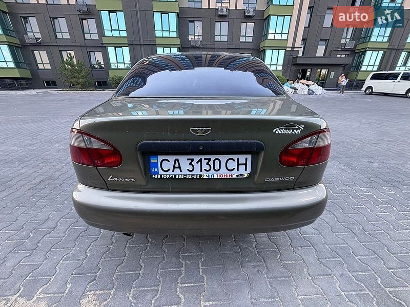 Седан Daewoo Lanos 2003 в Софіївській Борщагівці
