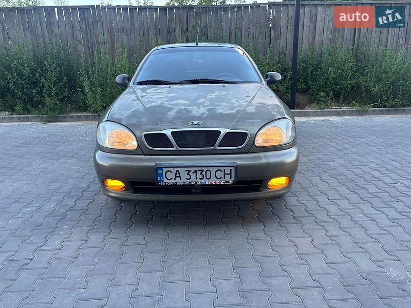 Седан Daewoo Lanos 2003 в Софіївській Борщагівці