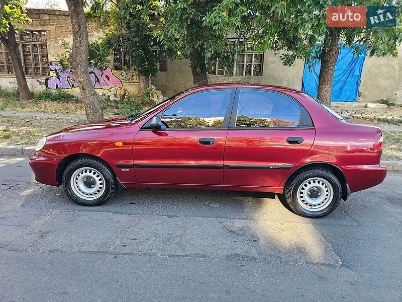 Седан Daewoo Lanos 2006 в Миколаєві