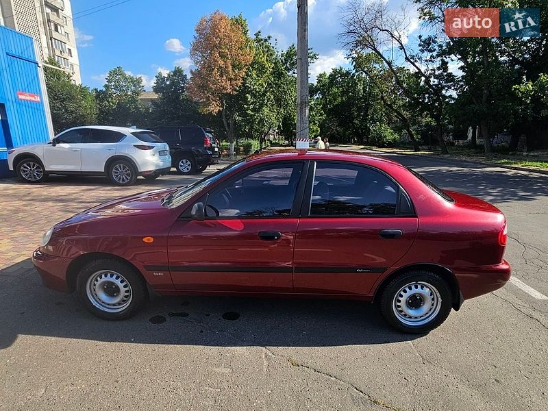 Седан Daewoo Lanos 2006 в Миколаєві