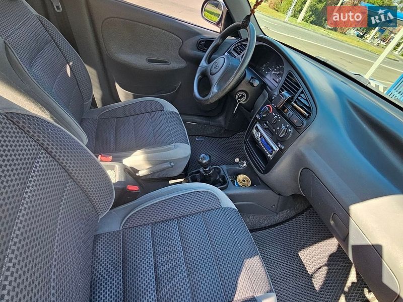 Седан Daewoo Lanos 2006 в Миколаєві