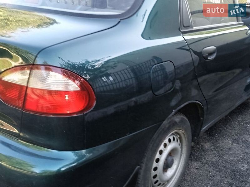 Седан Daewoo Lanos 2004 в Кам'янці-Бузькій