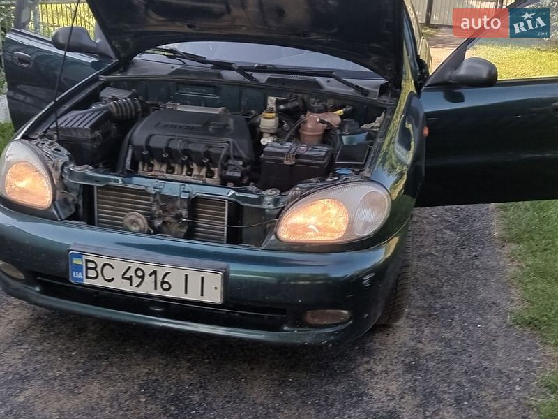 Седан Daewoo Lanos 2004 в Кам'янці-Бузькій