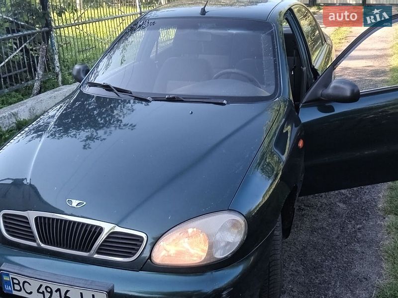 Седан Daewoo Lanos 2004 в Кам'янці-Бузькій