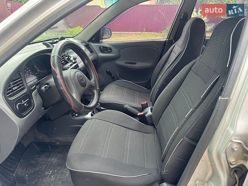 Седан Daewoo Lanos 2006 в Черкассах