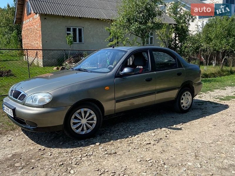Седан Daewoo Lanos 2006 в Самборе