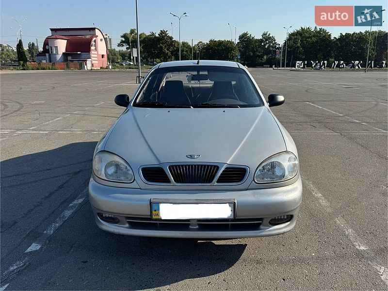 Седан Daewoo Lanos 2004 в Сумах