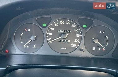 Седан Daewoo Lanos 2003 в Тернополе