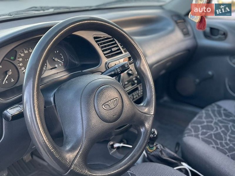 Седан Daewoo Lanos 2003 в Тернополе
