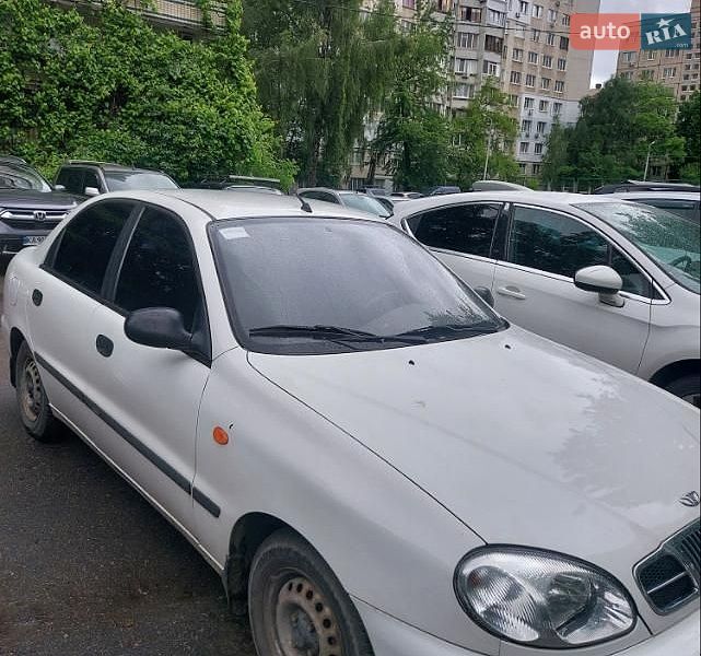 Седан Daewoo Lanos 2004 в Києві
