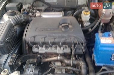 Седан Daewoo Lanos 2008 в Долині