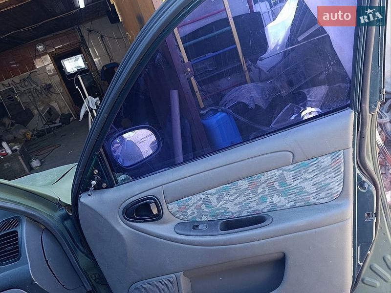 Седан Daewoo Lanos 2004 в Києві