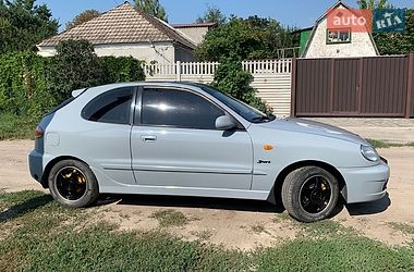 Хетчбек Daewoo Lanos 2003 в Дніпрі