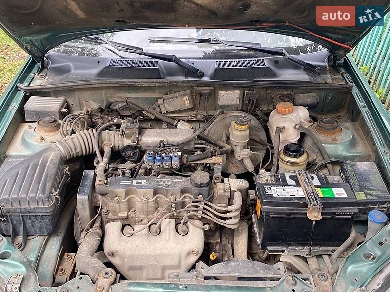 Седан Daewoo Lanos 2009 в Івано-Франківську