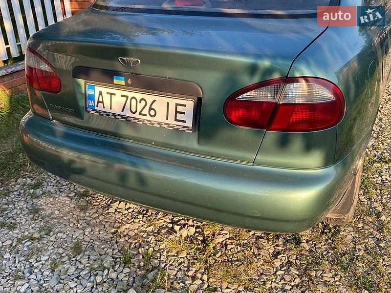 Седан Daewoo Lanos 2009 в Івано-Франківську