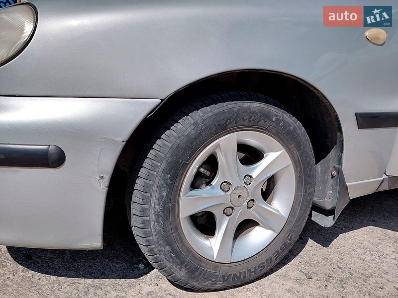 Седан Daewoo Lanos 2005 в Вараше