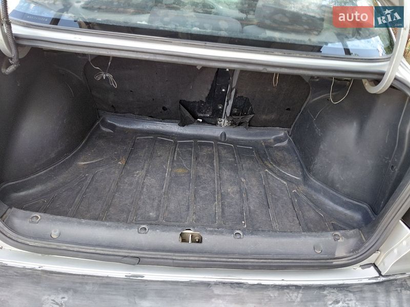 Седан Daewoo Lanos 2005 в Вараше