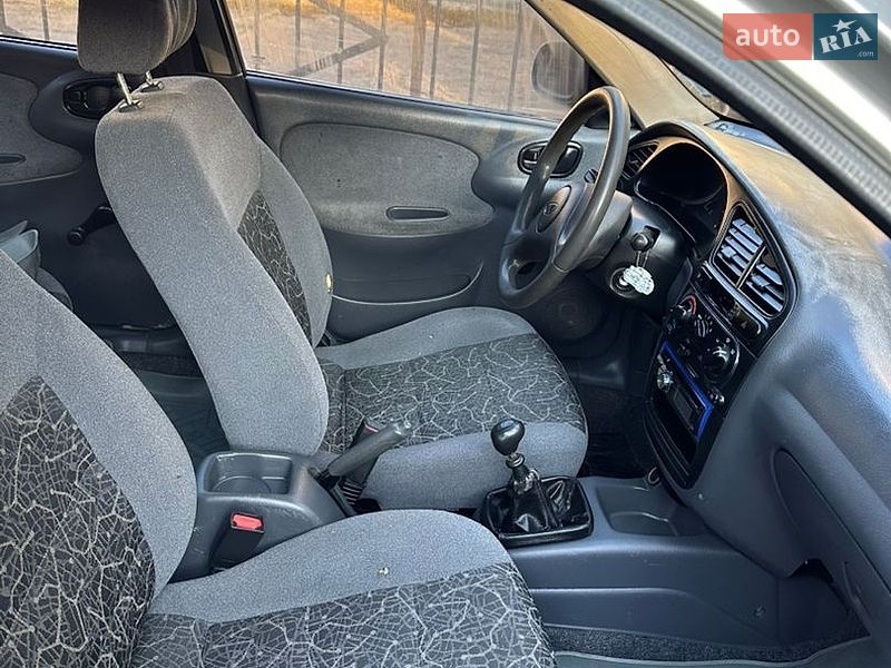Седан Daewoo Lanos 2004 в Одессе фото 5 Седан Daewoo Lanos 2004 в Одессе