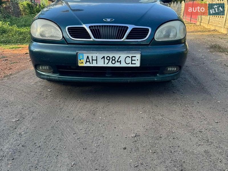 Седан Daewoo Lanos 2002 в Волковинцы