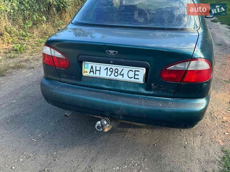Седан Daewoo Lanos 2002 в Волковинцы