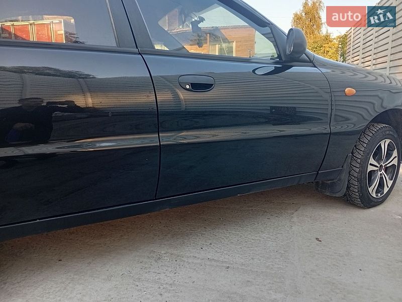 Седан Daewoo Lanos 2008 в Нежине