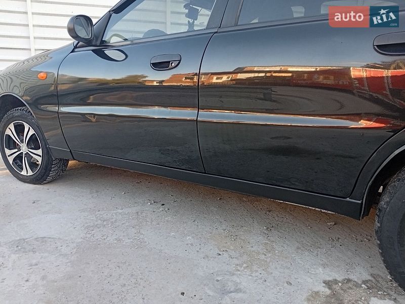Седан Daewoo Lanos 2008 в Нежине