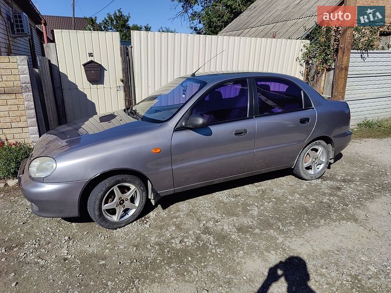 Седан Daewoo Lanos 2008 в Дергачах