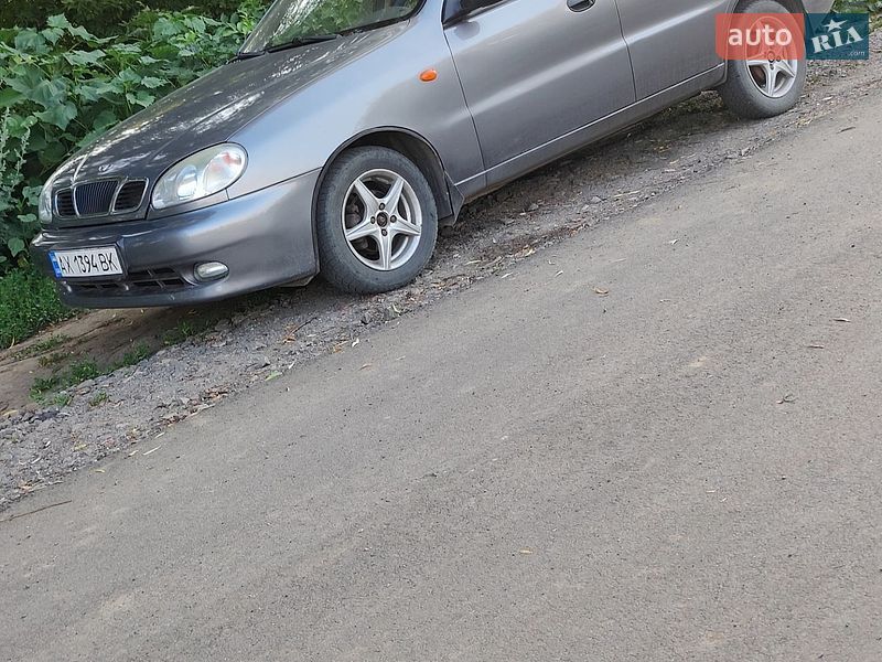 Седан Daewoo Lanos 2008 в Дергачах