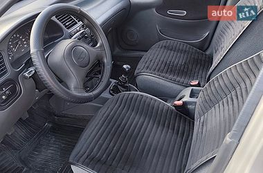 Седан Daewoo Lanos 2004 в Полтаві