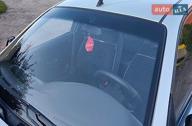 Седан Daewoo Lanos 2004 в Полтаві