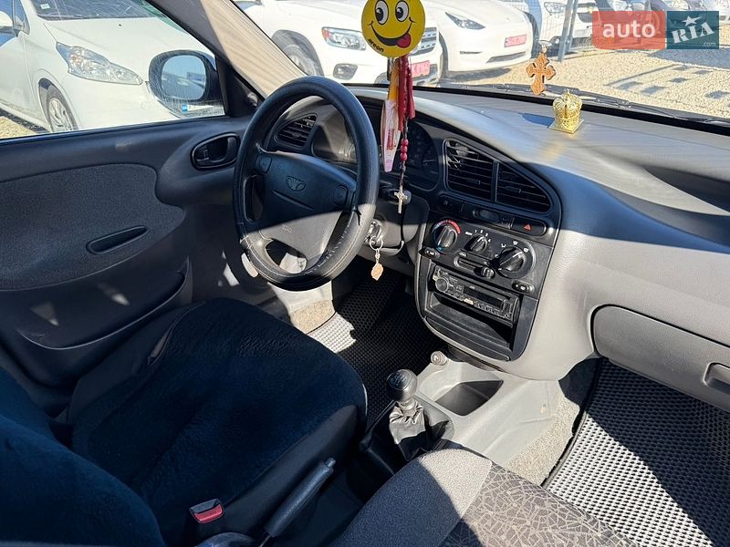 Седан Daewoo Lanos 2008 в Івано-Франківську