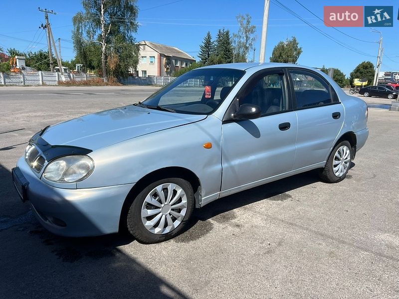 Седан Daewoo Lanos 2005 в Калиновке