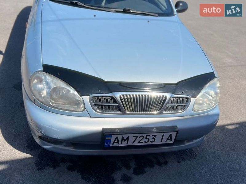 Седан Daewoo Lanos 2005 в Калиновке