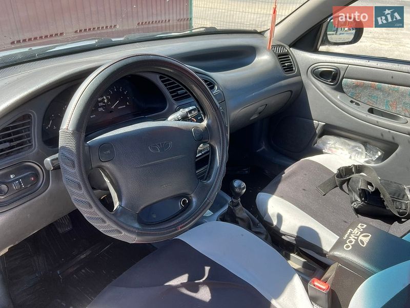 Седан Daewoo Lanos 2005 в Калиновке
