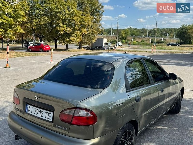 Седан Daewoo Lanos 2004 в Броварах